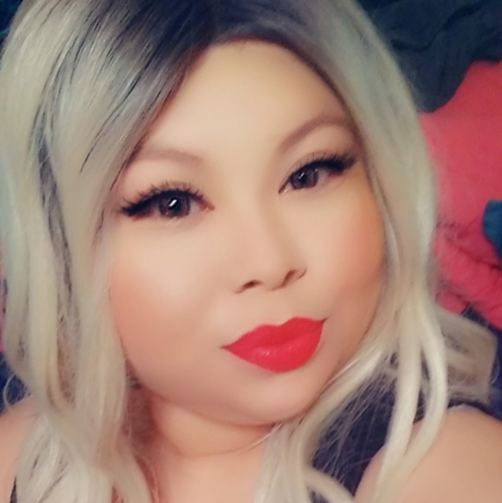 Meet your Posher, Trina